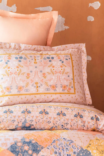 Apricitas Nevr. Tk. Molina Ç.K. - Apricitas