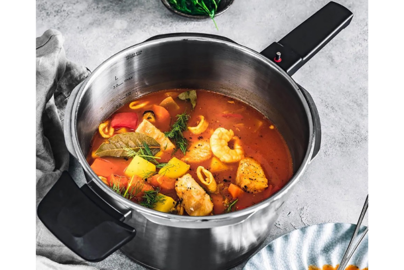 Fissler Vitaquick Glossy Düdüklü Tencere 6+3,5 Litre - 3