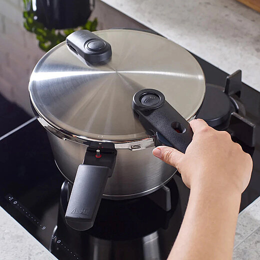Fissler Vitaquick Premium Düdüklü Tencere 6 Litre - 7