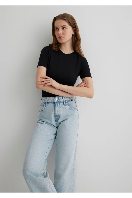 Mavi 1600963-900 Yuvarlak Yaka Bayan Tshirt